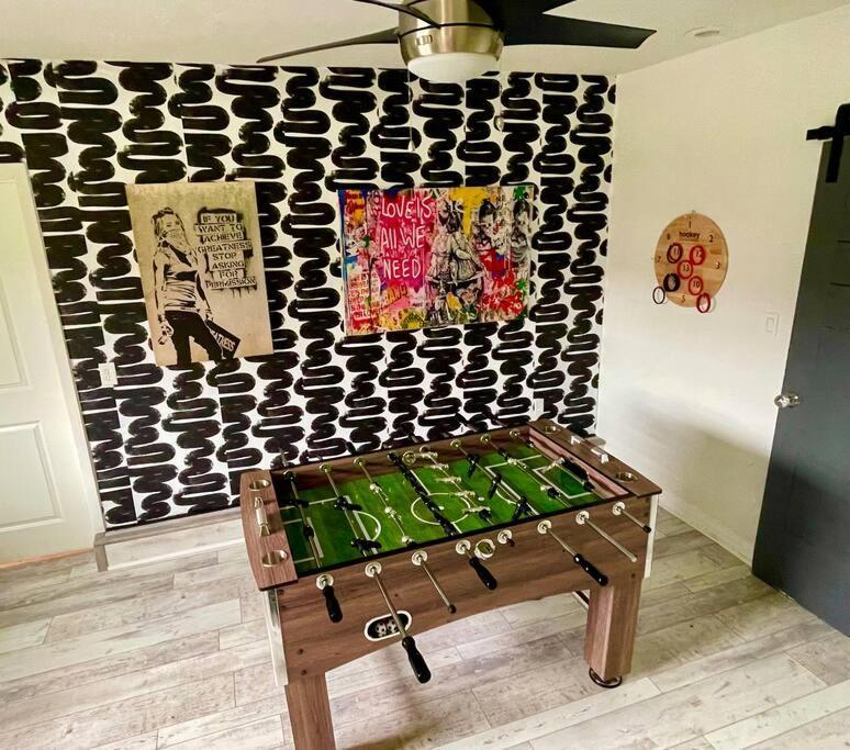 Cozy Sanctuary Minutes From The Bay And Beaches Tampa Eksteriør billede