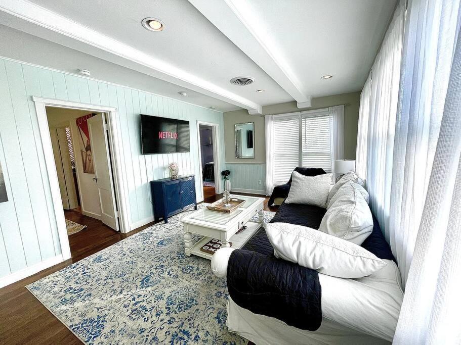 Cozy Sanctuary Minutes From The Bay And Beaches Tampa Eksteriør billede