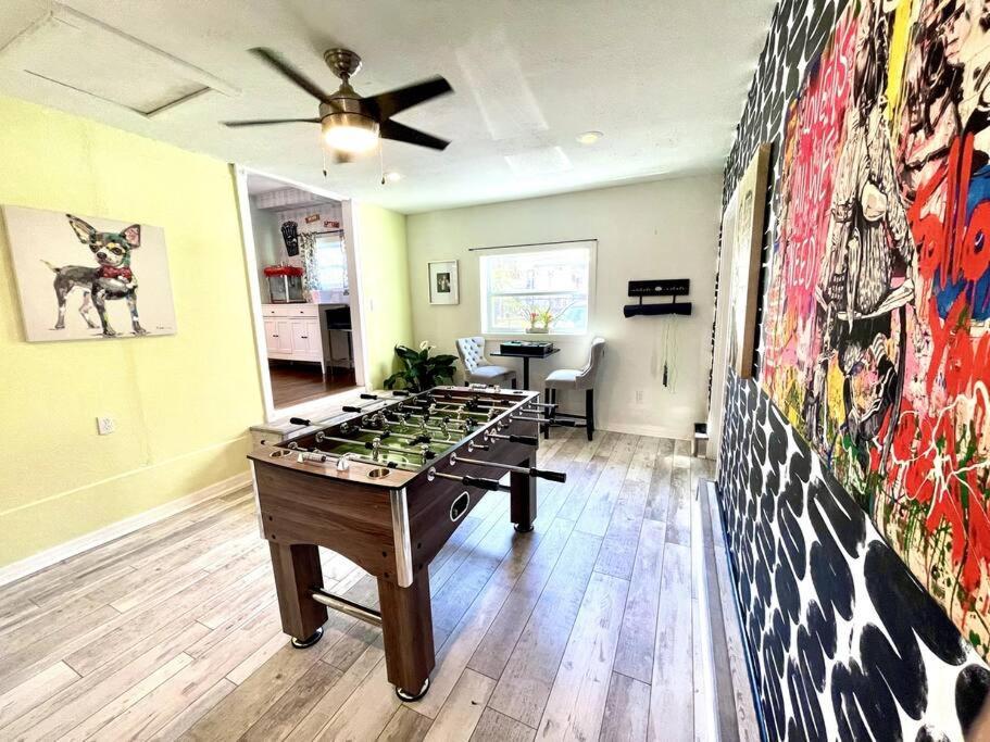 Cozy Sanctuary Minutes From The Bay And Beaches Tampa Eksteriør billede